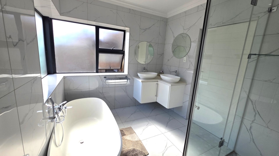 3 Bedroom Property for Sale in Leloko North West